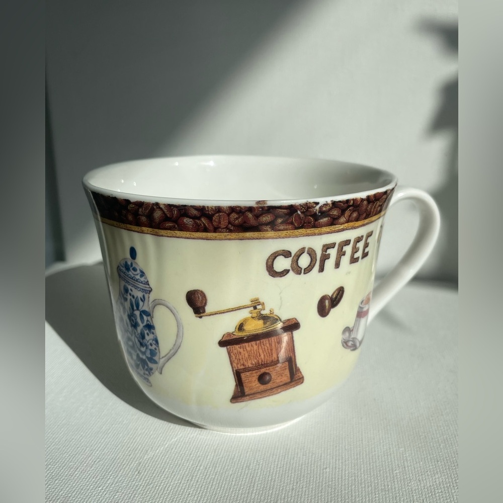 Fine bone china coffee mug